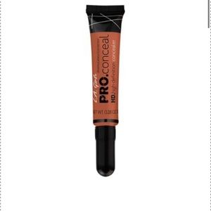 (2) La Girl Orange Concealer/ Color Corrector